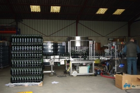 Champagne O. BELIN - Chaine de mise en bouteille